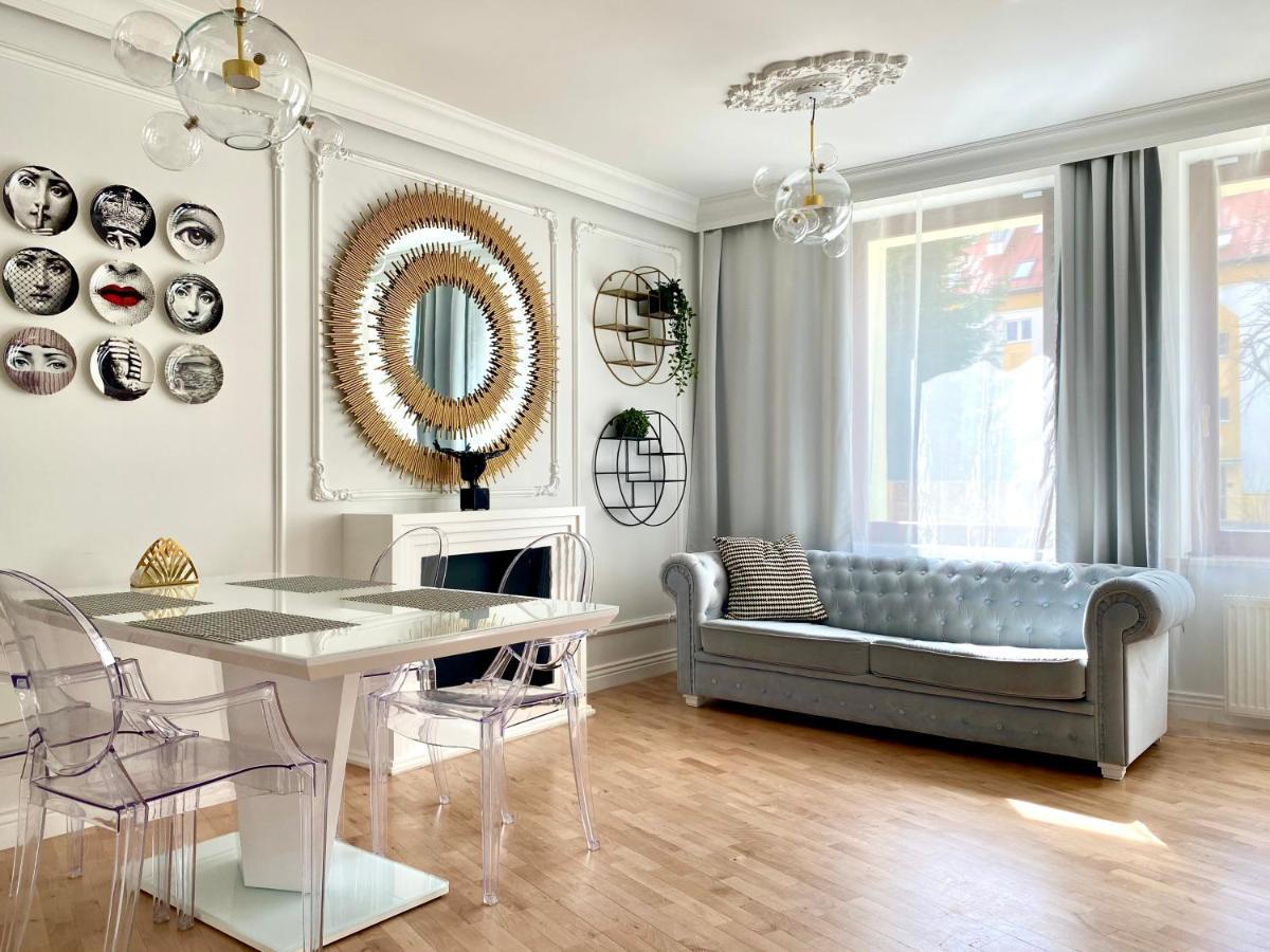Gold By Praia Apartments - 600 M Do Plazy - Parking Sopot Eksteriør bilde