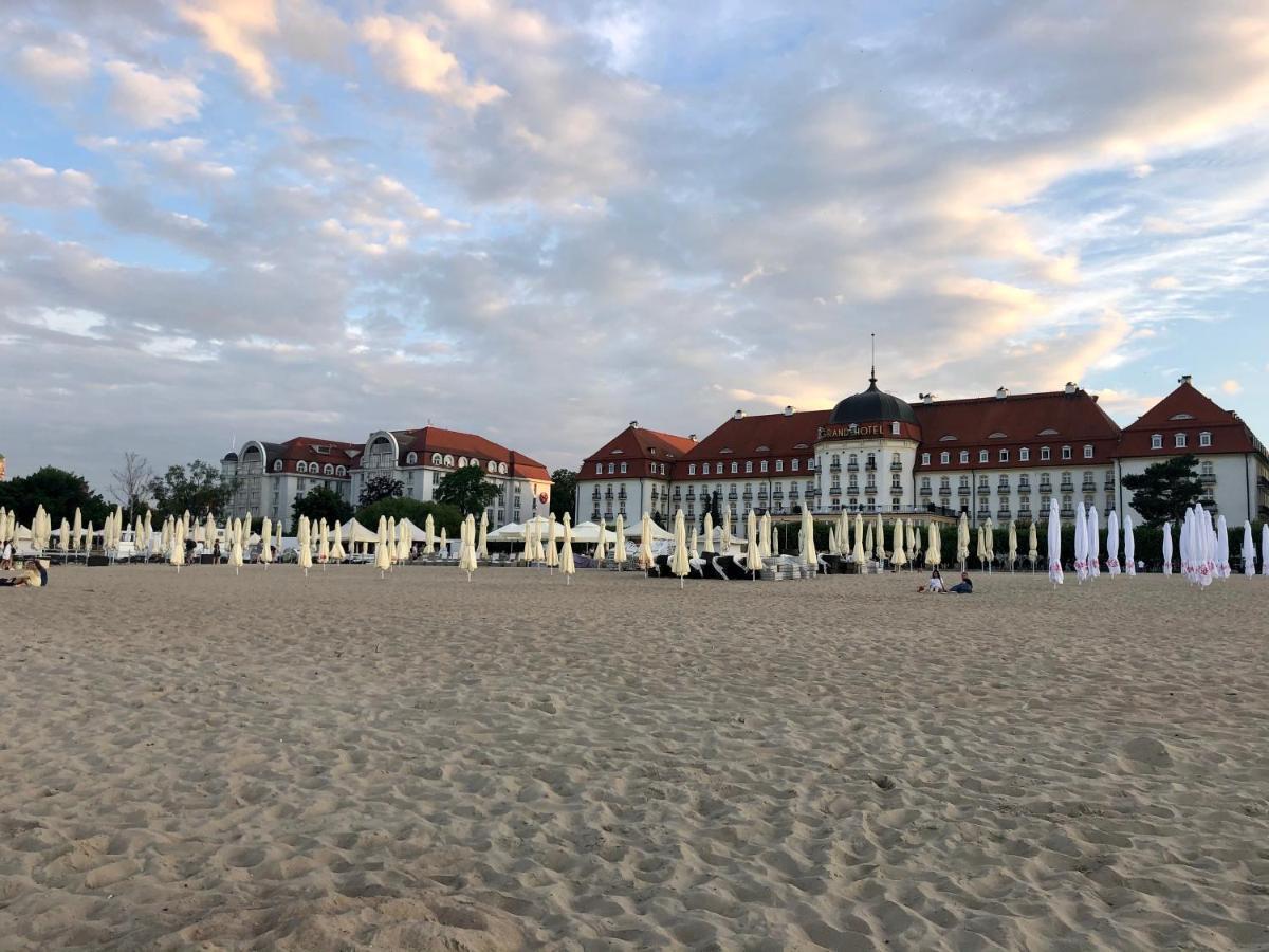 Gold By Praia Apartments - 600 M Do Plazy - Parking Sopot Eksteriør bilde